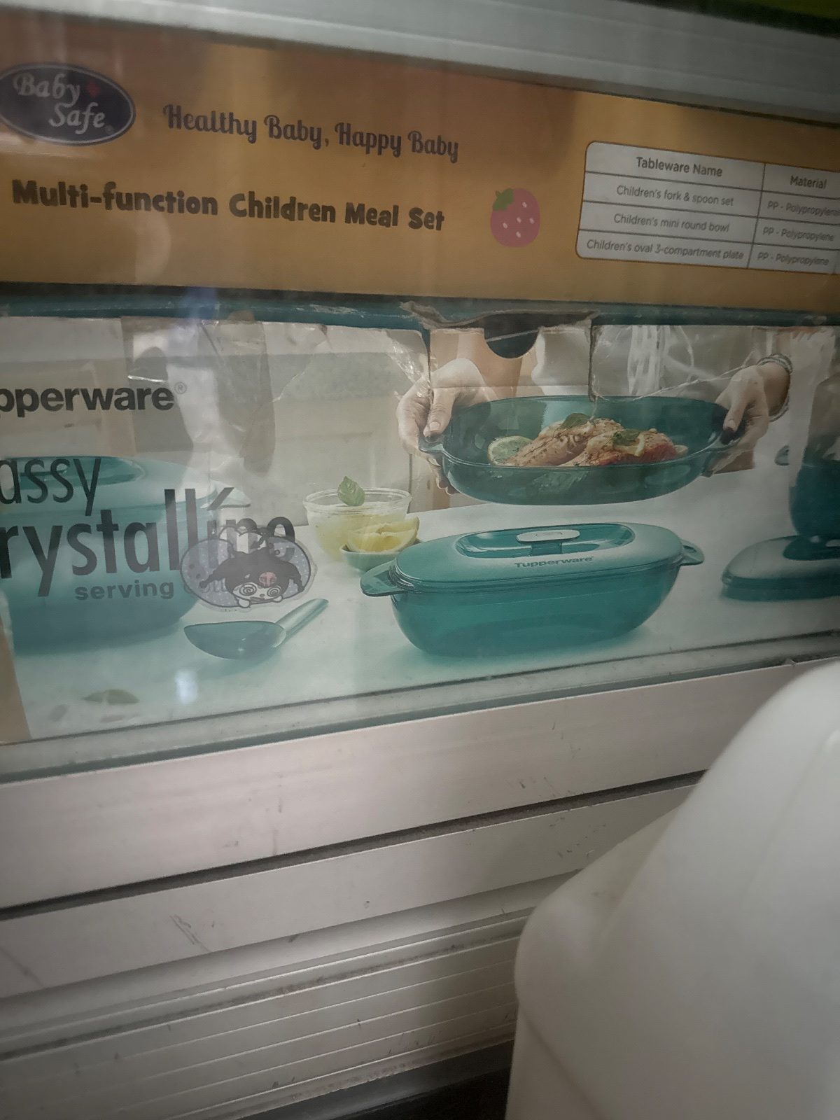 Foto Prasmanan Crystal Tupperware biru